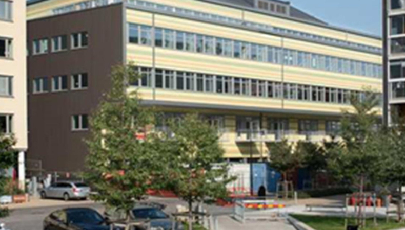 Centrumhuset i Sannegårdshamnen